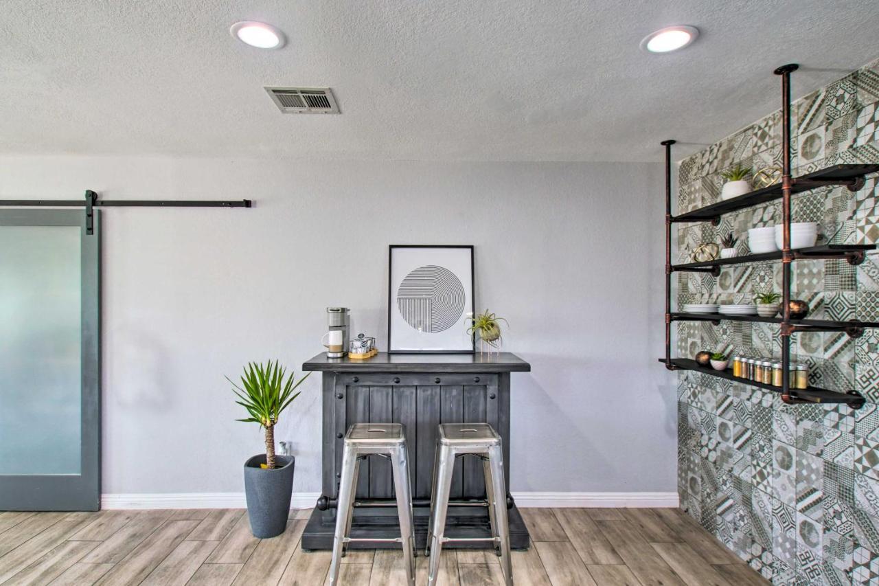Charming Phoenix Home With Patio About 3 Miles To Dtwn! Exterior foto